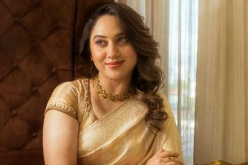 நடிகை மியா ஜார்ஜ்-ஆ இது!! ஆளே மாறிட்டாங்களே..