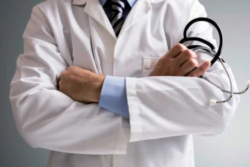 இலங்கையில் மேலுமொரு மருத்துவரை பலியெடுத்த கொரோனா!