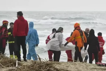 இத்தாலி நோக்கி பயணித்த புலம்பெயர்ந்தோரில் 61 பேர் பலி! மேலும் பலர் உயிரிழந்திருக்கலாம் என அச்சம்