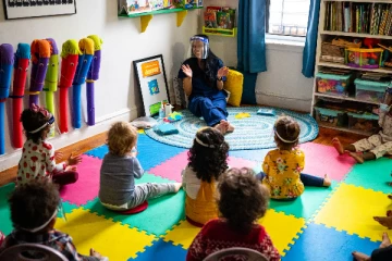 கனடாவில் குழந்தைகளை கொடுமைப்படுத்திய   தமிழ்ப் பெண்ணுக்கு  சிறை!