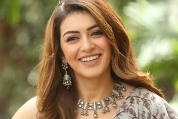 நீச்சல் உடையில் நடிகை ஹன்சிகா.. இணையத்தில் வைரலாகும் புகைப்படம்