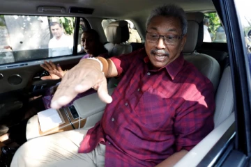 சிறிலங்கா அரச தலைவரை கிண்டல் செய்த மக்கள்? பிறப்பிக்கப்பட்ட உத்தரவு - காவல்துறை வெளியிட்டுள்ள தகவல் (காணொளி)