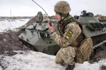 உக்ரைனிலிருந்து பின்வாங்கும் ரஷ்ய படைகள் ; போர் பதற்றம் முடிவுக்கு வருகிறதா?