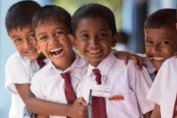 මෙරට පාසල් සිසුන් වෙත චීනයෙන් සුබ පණිවිඩයක්..