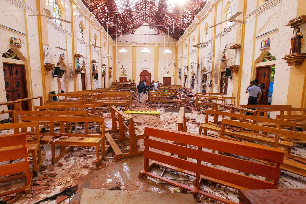 உயிர்த்த ஞாயிறு தாக்குதல் ; விசாரணைகளை ஆரம்பிக்க அதிரடி உத்தரவு | Easter Sunday Attack Action Ordered Commence உயிர்த்த ஞாயிறு தாக்குதல் ; விசாரணைகளை ஆரம்பிக்க அதிரடி உத்தரவு | Easter Sunday Attack Action Ordered Commence