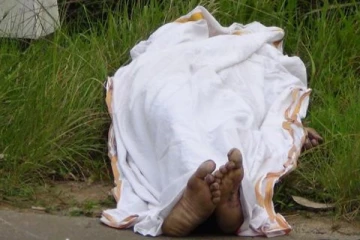ஹட்டன் நுவரெலியா பிரதான வீதியில் சடலம் மீட்பு