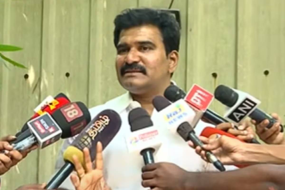 தவெக ஆட்சியை கவிழ்க்க சதி; எம்.எல்.ஏ.க்கு ரூ.35கோடி பேரம் - பின்னணியில் செந்தில் பாலாஜி? | 35 Cr Offered To Tvk Mla Links To Senthil Balaji தவெக ஆட்சியை கவிழ்க்க சதி; எம்.எல்.ஏ.க்கு ரூ.35கோடி பேரம் - பின்னணியில் செந்தில் பாலாஜி? | 35 Cr Offered To Tvk Mla Links To Senthil Balaji