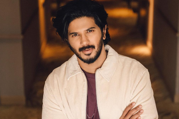 அவருடன் என்னை ஒப்பிடாதீங்க.. அது இன்சல்ட்: கோபமாக பேசிய துல்கர் சல்மான்