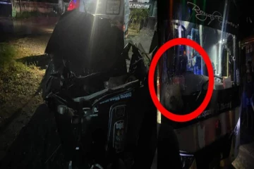 கொழும்பு கட்டுநாயக்க பகுதியில் கோர விபத்து: இருவர் பலி!(படங்கள்)