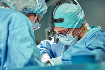 பெண்ணின் மூளையில் உயிருள்ள புழு; அதிர்ச்சியில் மருத்துவர்கள்!