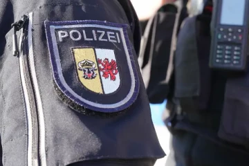 ஜேர்மனியில் வெளிநாட்டு சிறுமிகளை சூழ்ந்துகொண்ட 20 இளைஞர்கள்: தாக்குதலுக்கு அமைச்சர்கள் கண்டனம்