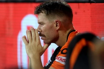 ஹைதராபாத்  அணி செய்த கொடுமைகள் - மனம் கலங்கிய டேவிட் வார்னர்