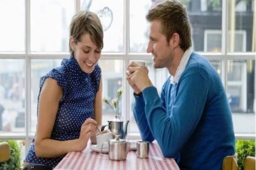 பெண்களிடம் ஆண்கள் எந்த லிமிட்டுடன் பழக வேண்டும் தெரியுமா?