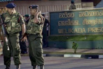 வெலிக்கடை சிறைச்சாலையில் திடீர் சோதனை! சிக்கிய பல பொருட்டகள்