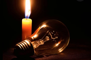 අද දින දිවයින පුරා විදුලිය විසන්ධි වන්නේ මෙහෙමයි.. (PHOTOS)