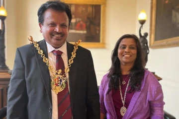 பிரித்தானிய நகரம் ஒன்றின் முதல்வராக இலங்கை தமிழர் பதவியேற்பு