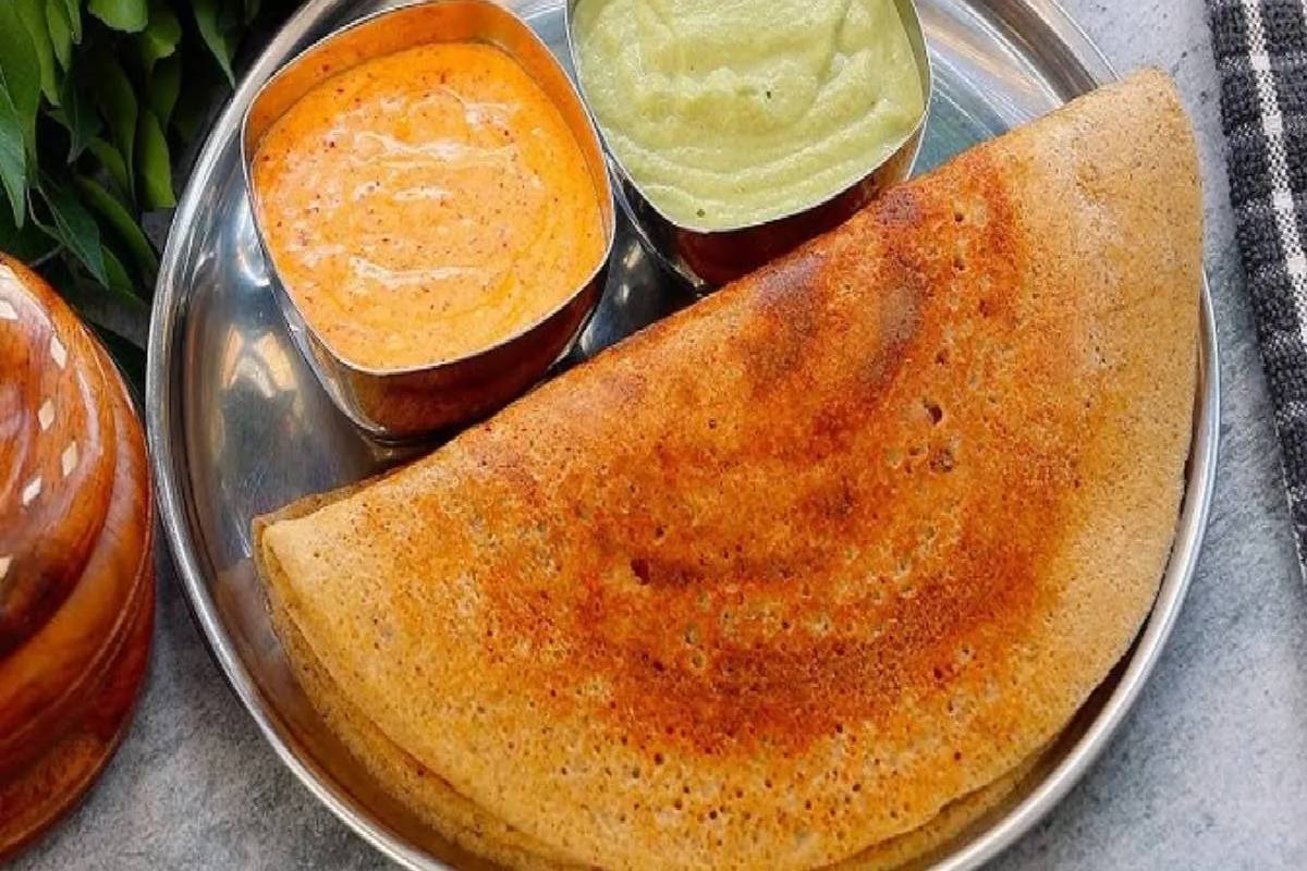 வீட்டில் பூசணிக்காய் இருக்கா? இந்த மாதிரி தோசை சுட்டு பாருங்க | How To Make Pumpkin Dosa Recipe