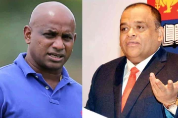 ධම්මික පෙරේරා සනත් ජයසූරියගෙන් සමාව ගනී..