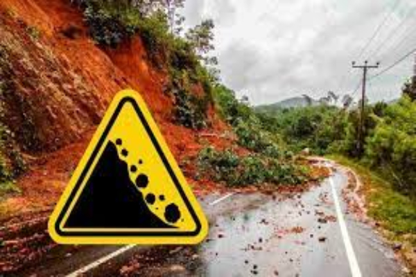 பேராதனையில் ஏற்பட்ட பேரழிவுதரும் நிலச்சரிவு : பலியானோர் தொடர்பில் அறிவிப்பு | Kandy Peradeniya Landslide பேராதனையில் ஏற்பட்ட பேரழிவுதரும் நிலச்சரிவு : பலியானோர் தொடர்பில் அறிவிப்பு | Kandy Peradeniya Landslide