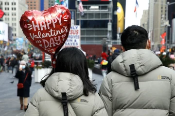 காதலர் தினத்திற்கு பின்னால் உள்ள உண்மை - கட்டாயம் அறியவும்