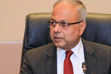 සාගලගේ අත්සනින් ලොක්කෝ 14ක් මාරු කළ පොලිස් පරීක්ෂක..