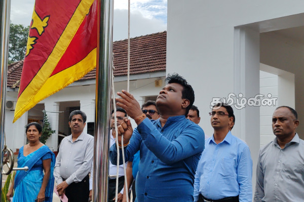 புத்தாண்டையொட்டி கடமைகளை பொறுப்பேற்றுக் கொண்ட அதிகாரிகள் | Commencement Ceremony For 2026