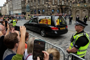 இதுவரை சந்தித்திராத பரபரப்பில் லண்டன்!