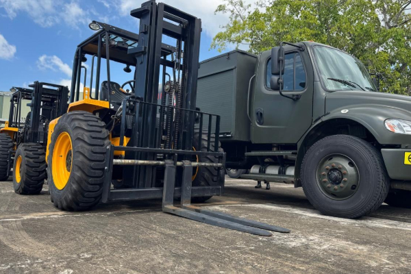 இலங்கை விமானப்படைக்கு பெறுமதியான உபகரணங்களை வழங்கிய அமெரிக்கா | Equipment Worth 640 Million Rupees Us Provided Sl இலங்கை விமானப்படைக்கு பெறுமதியான உபகரணங்களை வழங்கிய அமெரிக்கா | Equipment Worth 640 Million Rupees Us Provided Sl