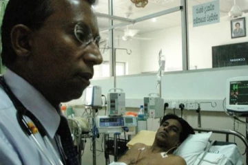 இலங்கையில் தடுப்பூசியால் கொவிட் தொற்றினை கட்டுப்படுத்த முடியாத நிலை