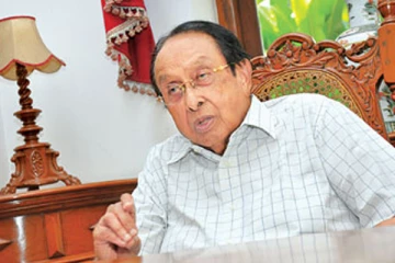 இலங்கையின் பொருளாதாரம் உயிர்வாழ வேண்டுமானால் சோசலிசம் அதிகம் தேவை! - ரொனி டி மெல்