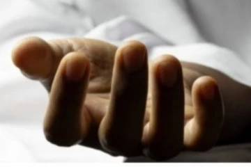 නාඳුනන පිරිමි මළ සිරුරක් හමු වෙයි..