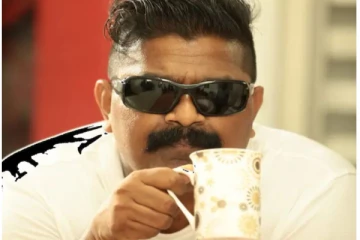 போன் கூட பண்ண மாட்டாங்க..வருஷத்தில் ஒரு முறைதான் பேசுவேன் - மனம் திறந்த மிஸ்கின்!