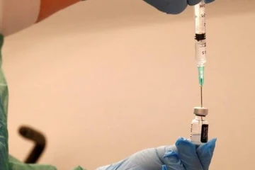 சிங்கப்பூரில் ஜூன் 1ஆம் திகதி முதல் மாணவர்களுக்கு கொரோனா தடுப்பூசி