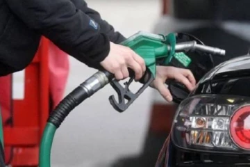 மீண்டும் இருளில் மூழ்கும் நிலைமை நோக்கி இலங்கை!