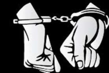 ජනාධිපති මන්දිරයේ ගංජා ඉරූ අරගලකරුවාට සිදු වූ දේ..