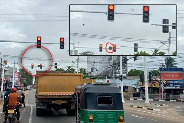 யாழில் போக்குவரத்து மின்சமிக்கைகளில் இயங்காத நேரம் காட்டிகள்: சிரமத்தில் சாரதிகள்