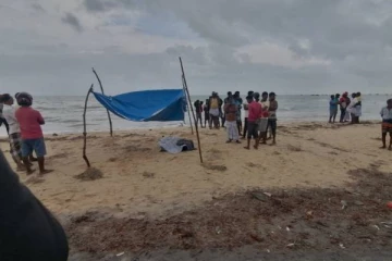 மன்னார் கடற்கரையில் காலை சடலமாக மீட்கப்பட்ட மீனவர்!