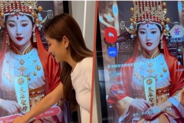 கடவுளையும் விட்டுவைக்காத AI ; பேசும் பெண் கடவுளின் தரிசனத்திற்காக குவியும் மக்கள்