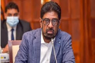 ஐ.நா வழங்கிய வாகனத்தில் நீதிமன்றுக்கு அழைத்துச் செல்லப்பட்ட கெஹலிய : வெடித்தது சர்ச்சை