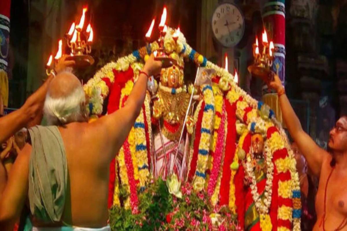 8 மாதங்களுக்கு கஷ்டமில்லை - உருவாகும் சுனாபா யோகம்... யாருக்கு ஜாக்பட்? | Sunapha Yoga Cash Flow Promotion Career Growth