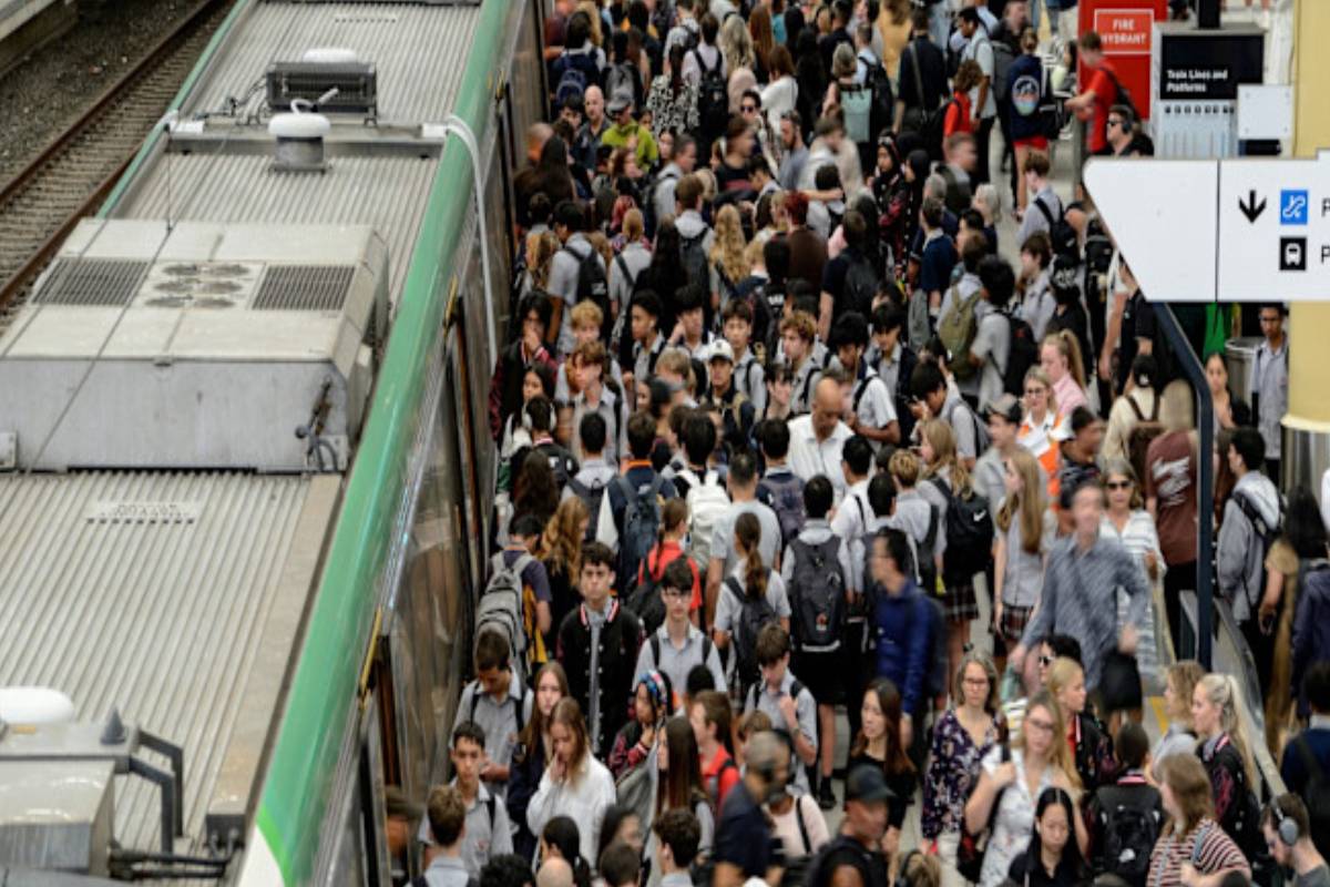 ஈரான் போரினால் ஆசியாவில் கடும் பொருளாதார நெருக்கடி: அன்றாடப் பொருட்களின் விலை உயர்வு | Economic Crisis In Asia Due To Iran War