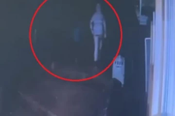 පාසල් ගිය සිසුන් තිදෙනෙක් අතුරුදහන් - (PHOTOS)