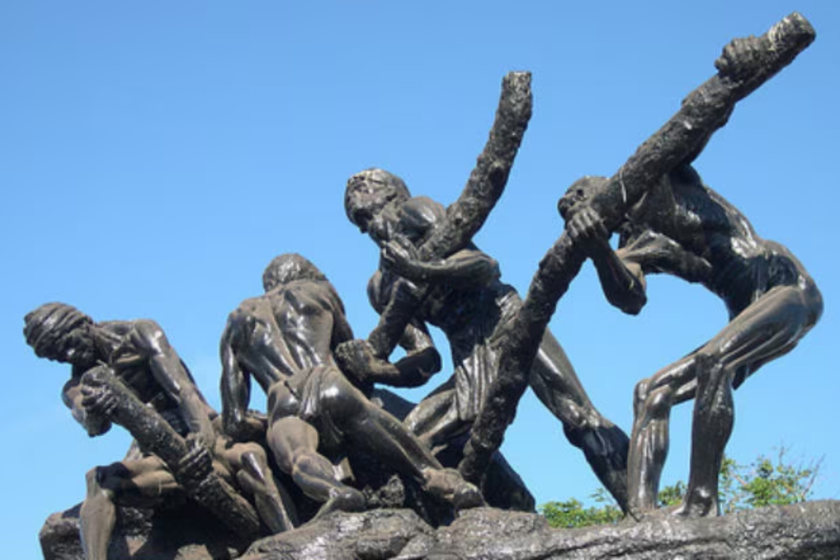 மே 1 உழைப்பாளர் தினத்தில் சன் டிவியில் ஒளிபரப்பாகும் சூப்பர்ஹிட் திரைப்படங்கள்.. அஜித் ரசிகர்களுக்கு ட்ரீட் | May 1 Sun Tv Special Movies Telecast