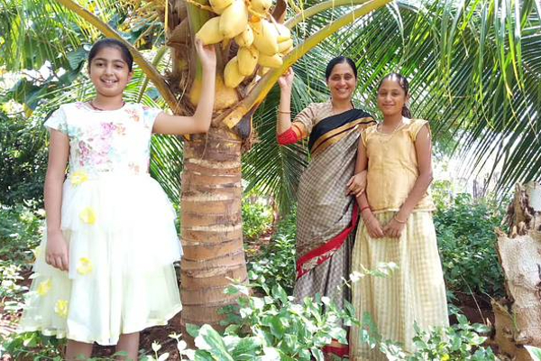 சொந்தமாக வாங்கிய ப்ளாட்டை விவசாய தோட்டமாக மாற்றிய நடிகை தேவயானி- குவியும் வாழ்த்துக்கள் | Actress Devayani About Organic Farming Experience