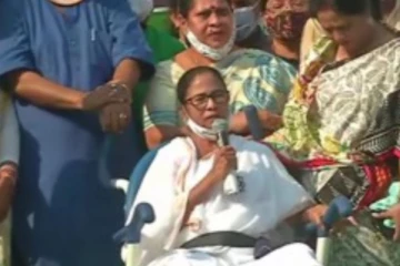 அடிபட்ட புலி போன்று தான் சினம் கொண்டு எழுந்து நிற்பேன் - மம்தா பானர்ஜி