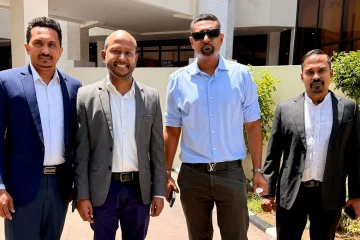 රජයේ නව පනත් කෙටුම්පතකට එරෙහිව සමාජ මාධ්‍ය ක්‍රියාකාරීන් ශ්‍රේෂ්ඨාධිකරණයට යයි