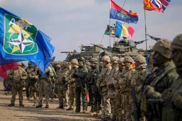 கட்டாய இராணுவச் சேர்க்கை உட்பட... உலகப் போருக்குத் தயாராகி வரும் மொத்த ஐரோப்பா