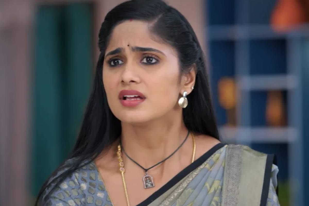 ஜீ தமிழின் அயலி சீரியலில் என்ட்ரி கொடுக்கும் பிரபல நடிகை... யார் தெரியுமா? | Serial Actress Entry In Zee Tamizh Ayali Serial