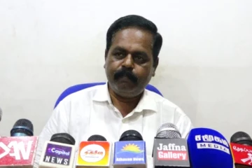 இத்தனை நிலைக்கு காரணமான ஜனாதிபதியே முதலில் பதவி விலகியிருக்க வேண்டும்: சிறிதரன்