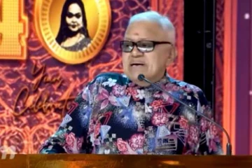 என் எமனே அவன் தான்..மேடையில் பிரபல நடிகரை திட்டிய ராதா ரவி..